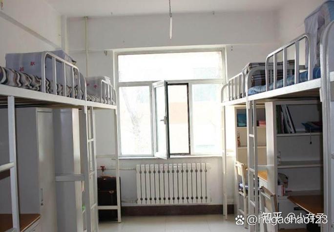 武漢航海職業技術學院校園生活設施及宿舍條件簡介